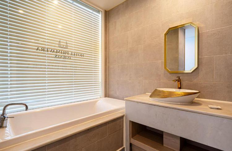Gwangalli Hotel Primavera In Busan Ngoại thất bức ảnh